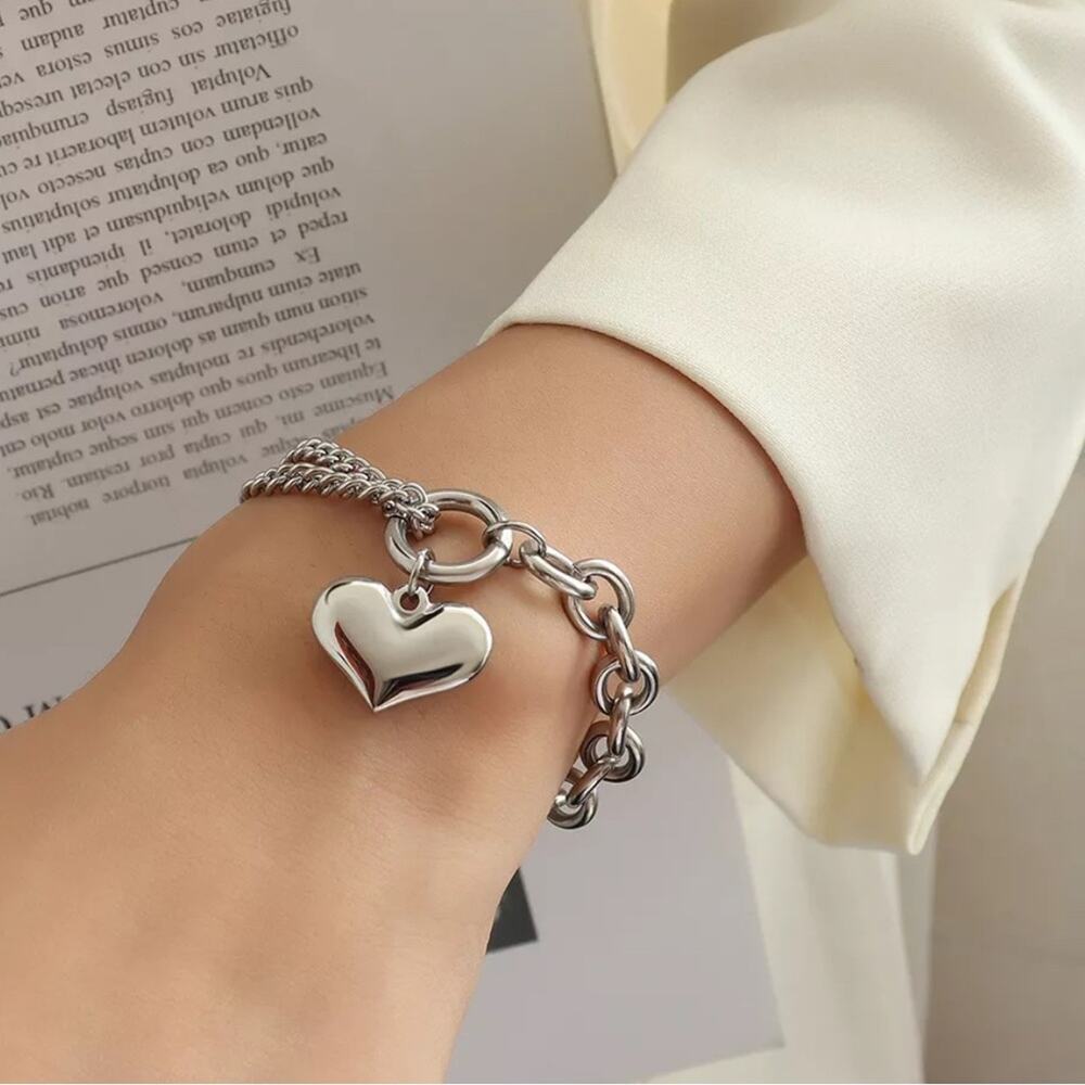 NEW 18K White gold plated heart double chain charm bracelet jewelry gift B21 - Picture 2 of 3